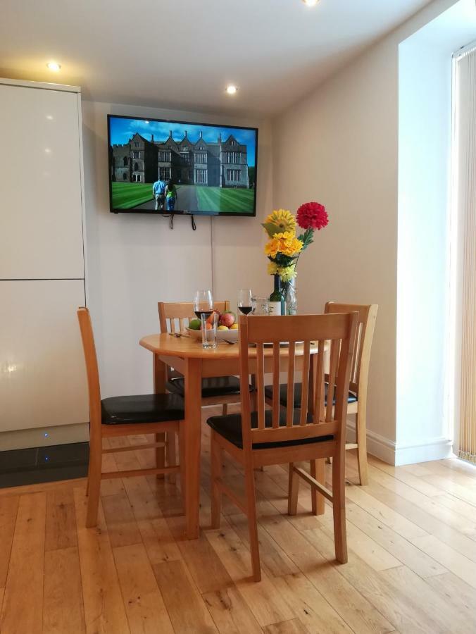 Modern, 1 Bedroom Apartment, Uplands, 斯旺西 外观 照片